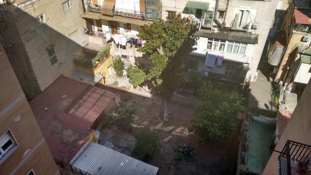 Apartment Nadia เนเปิลส์ ภายนอก รูปภาพ